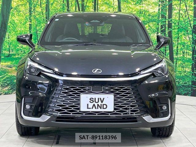Lexus LBX 2024-07 6672266-13