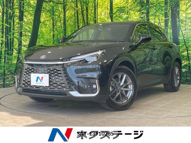 Lexus LBX 2024-12 6676674-0