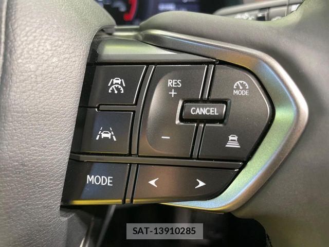 Lexus LBX 2024-12 6676674-6