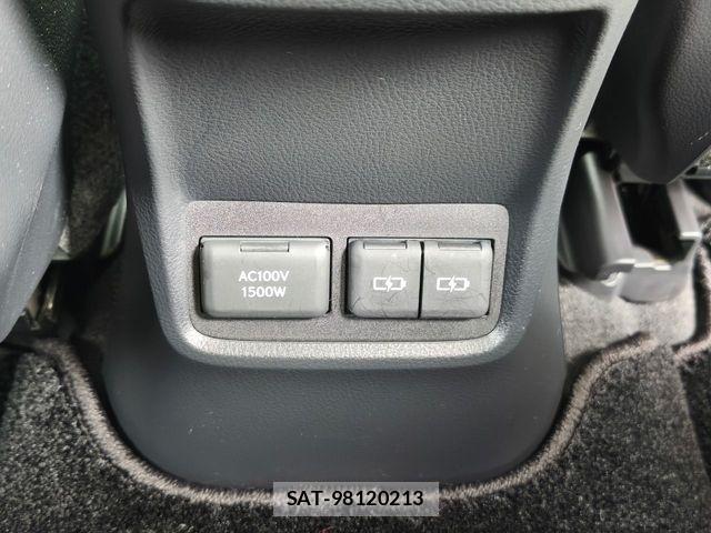 Lexus LBX 2024-01 6716514-21