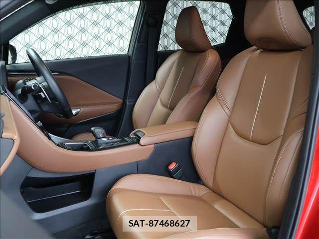 Lexus LBX 2024-06 6716515-12