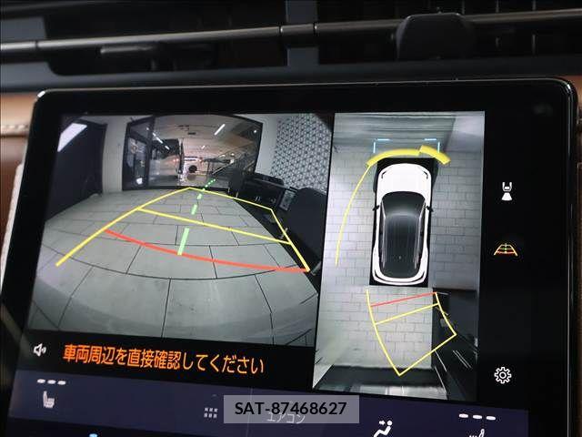 Lexus LBX 2024-06 6716515-5