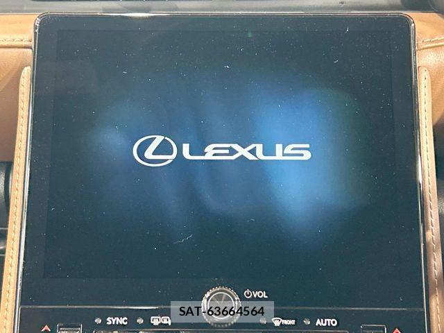 Lexus LBX 2024-03 6907717-2