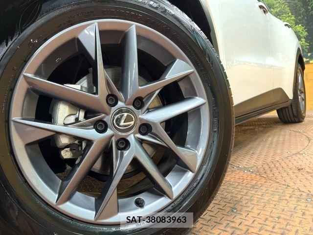 Lexus LBX 2024-08 7020767-12