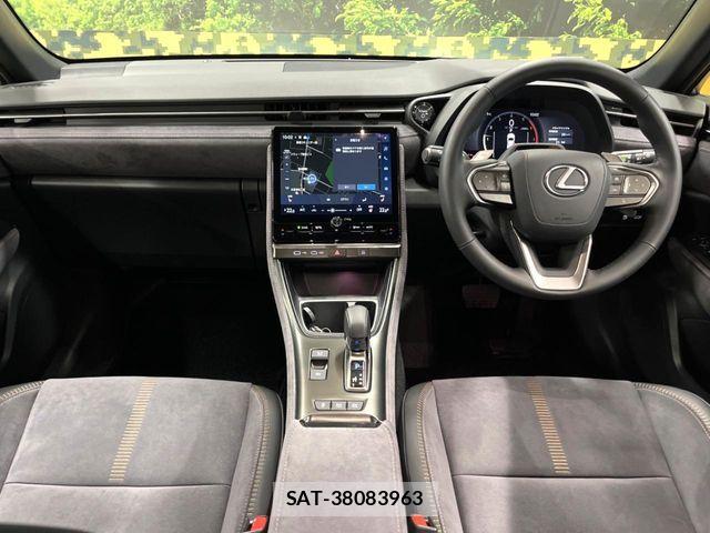 Lexus LBX 2024-08 7020767-1