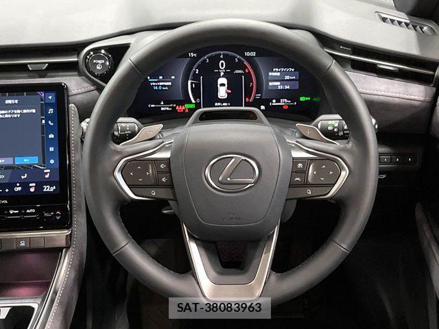 Lexus LBX 2024-08 7020767-7