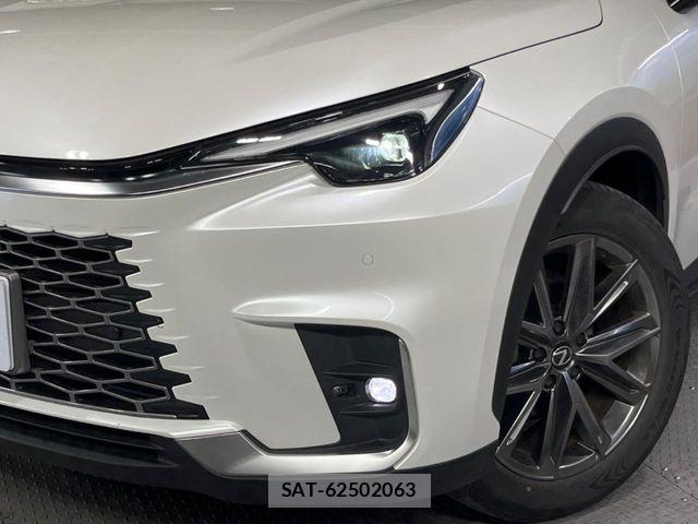 Lexus LBX 2024-08 7220955-11