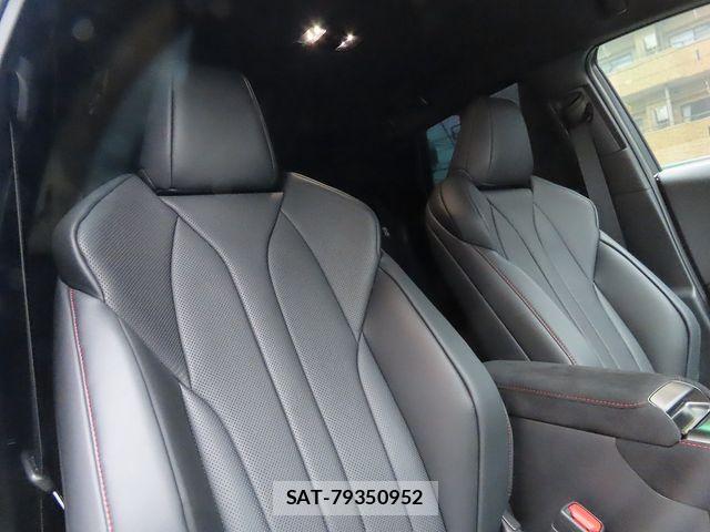 Lexus LBX 2025-11 7220965-15