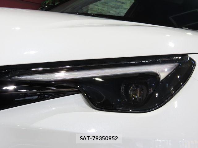 Lexus LBX 2025-11 7220965-5