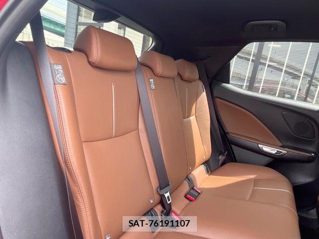 Lexus LBX 2024-10 7220956-9