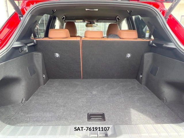 Lexus LBX 2024-10 7220956-10