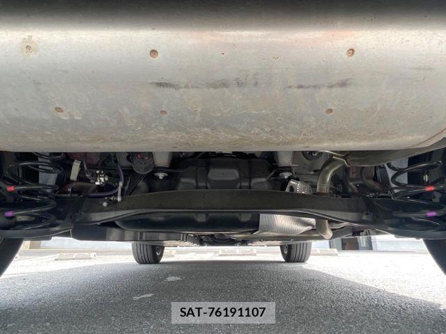 Lexus LBX 2024-10 7220956-18