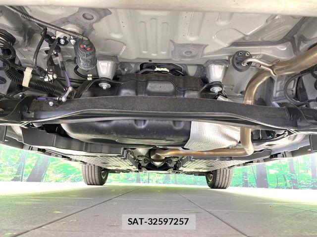 Lexus LBX 2024-02 7251322-18