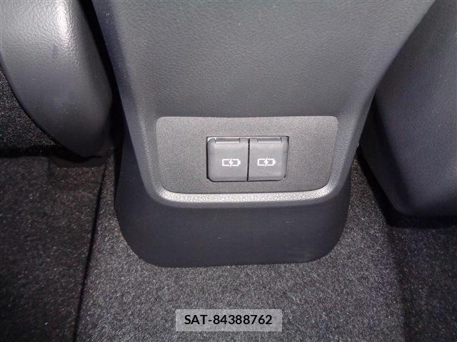 Lexus LBX 2024-03 7251324-12