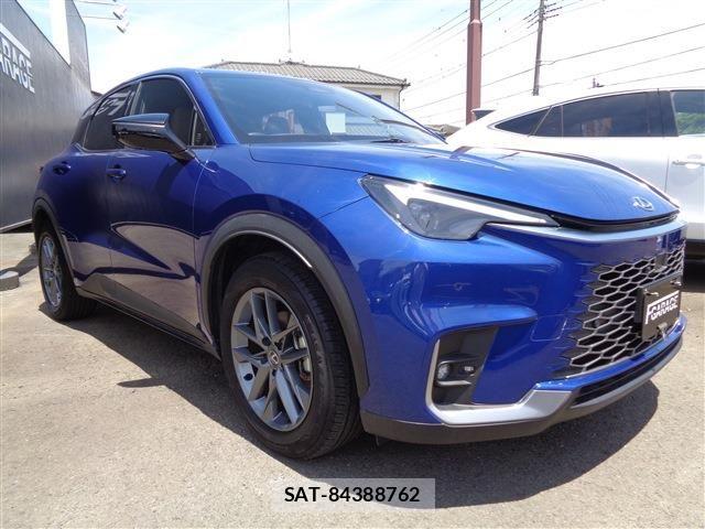 Lexus LBX 2024-03 7251324-2