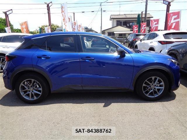 Lexus LBX 2024-03 7251324-3