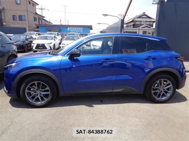 Lexus LBX 2024-03 7251324-4