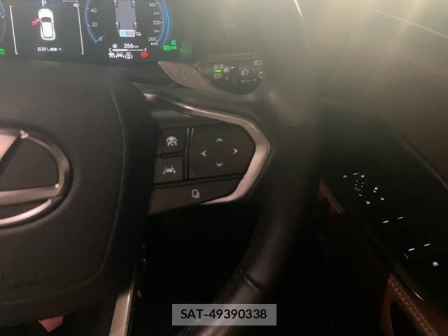 Lexus LBX 2024-06 7272225-10