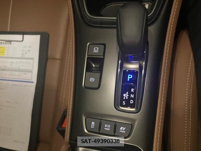 Lexus LBX 2024-06 7272225-16