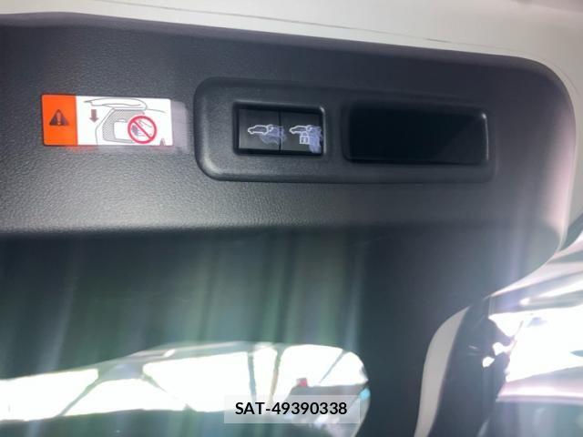 Lexus LBX 2024-06 7272225-23