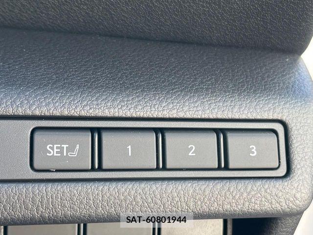 Lexus LBX 2024-09 7272224-4