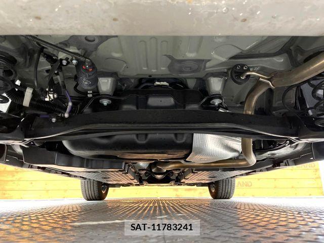 Lexus LBX 2024-02 7328034-18