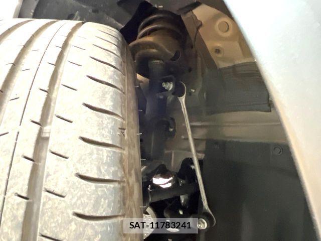 Lexus LBX 2024-02 7328034-19