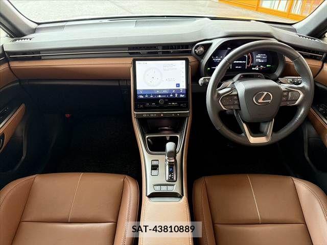 Lexus LBX 2024-05 7328035-1