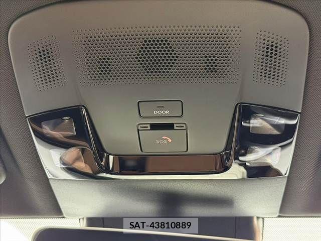 Lexus LBX 2024-05 7328035-28
