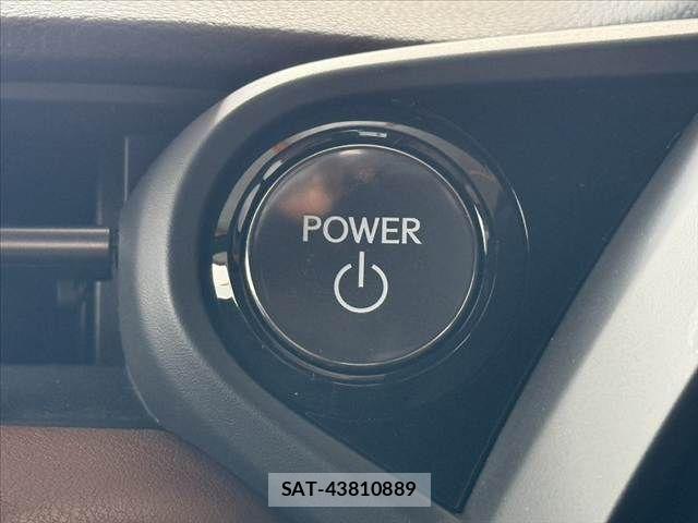 Lexus LBX 2024-05 7328035-2