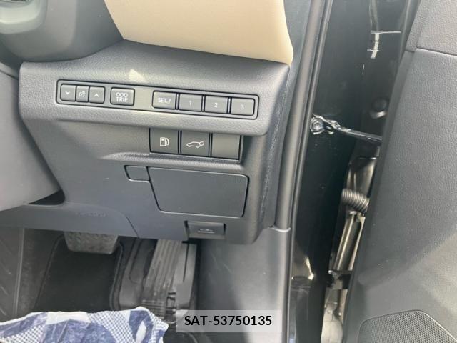 Lexus LBX 2026-01 7328031-15