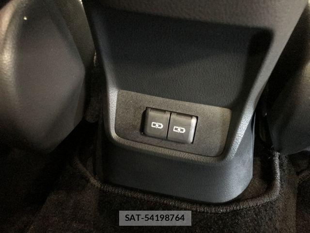 Lexus LBX 2024-03 7358486-16