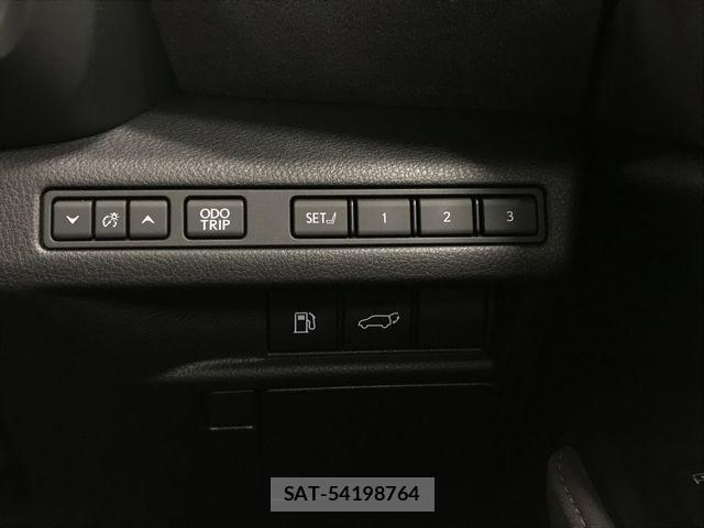 Lexus LBX 2024-03 7358486-17