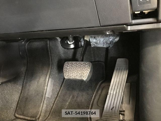 Lexus LBX 2024-03 7358486-23
