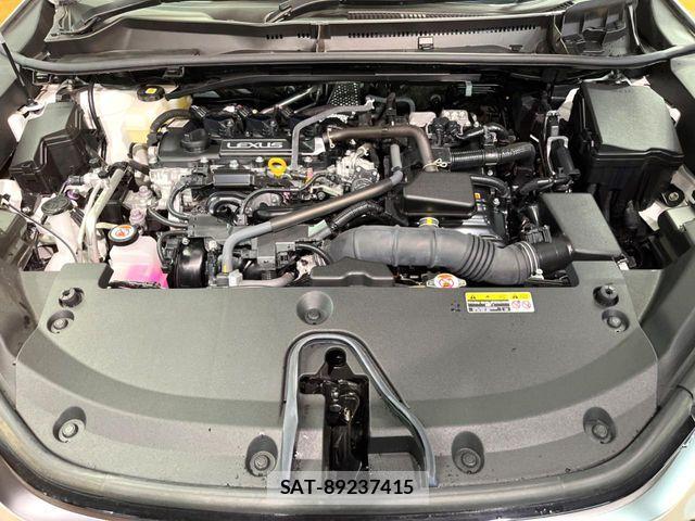 Lexus LBX 2024-07 7358489-17