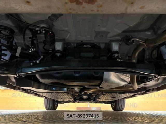 Lexus LBX 2024-07 7358489-18