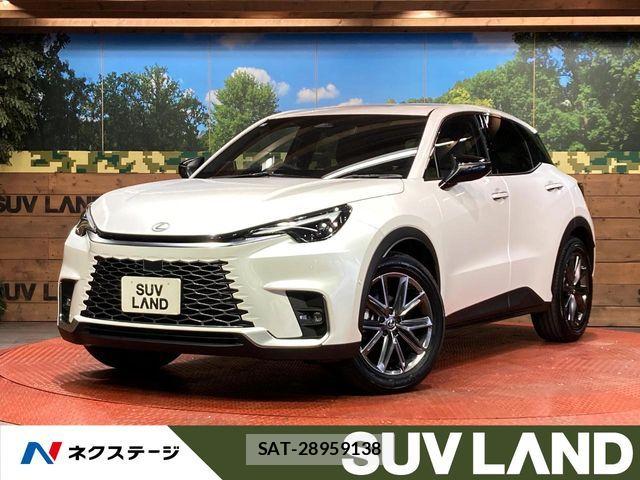 Lexus LBX 2025-04 7358488-0