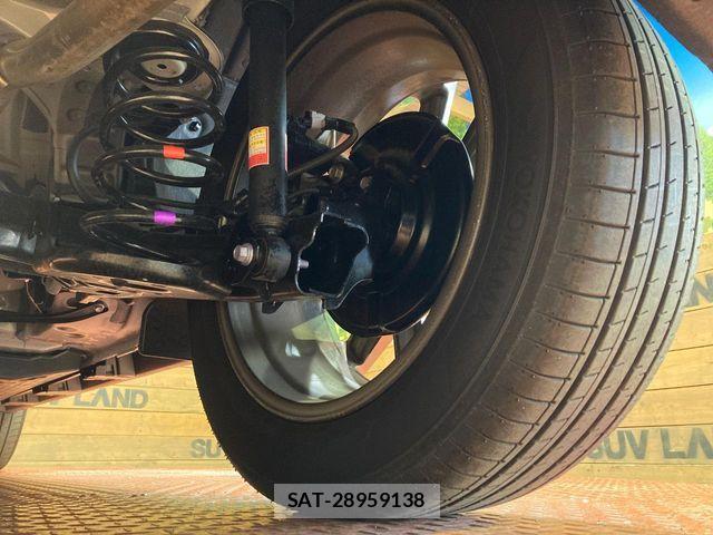 Lexus LBX 2025-04 7358488-19