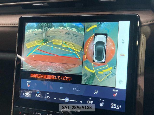 Lexus LBX 2025-04 7358488-3