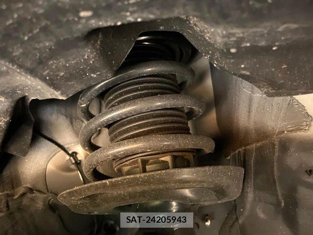 Lexus LBX 2025-05 7392673-19