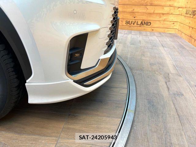 Lexus LBX 2025-05 7392673-4