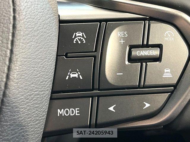 Lexus LBX 2025-05 7392673-6