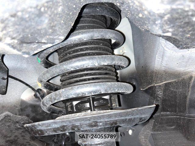Lexus LBX 2024-07 7392674-19