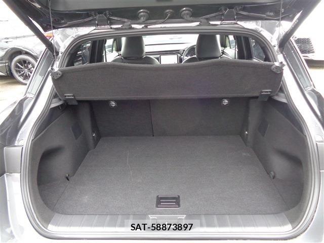 Lexus LBX 2024-07 7455402-13