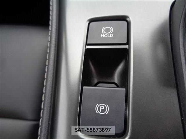 Lexus LBX 2024-07 7455402-21