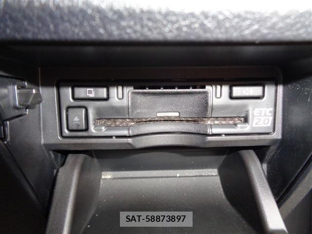 Lexus LBX 2024-07 7455402-25