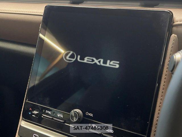 Lexus LBX 2025-07 7455401-2