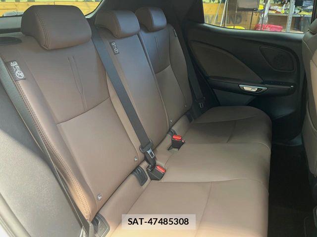 Lexus LBX 2025-07 7455401-8