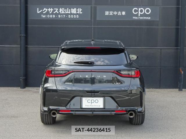 Lexus LBX 2025-04 7455398-4