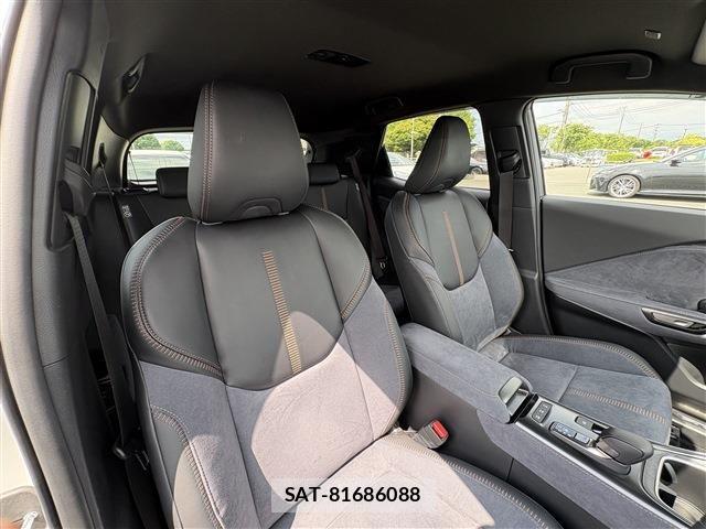 Lexus LBX 2024-07 7501269-12
